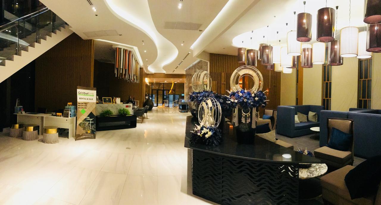 Astra Suites Central Chiang Mai Bagian luar foto