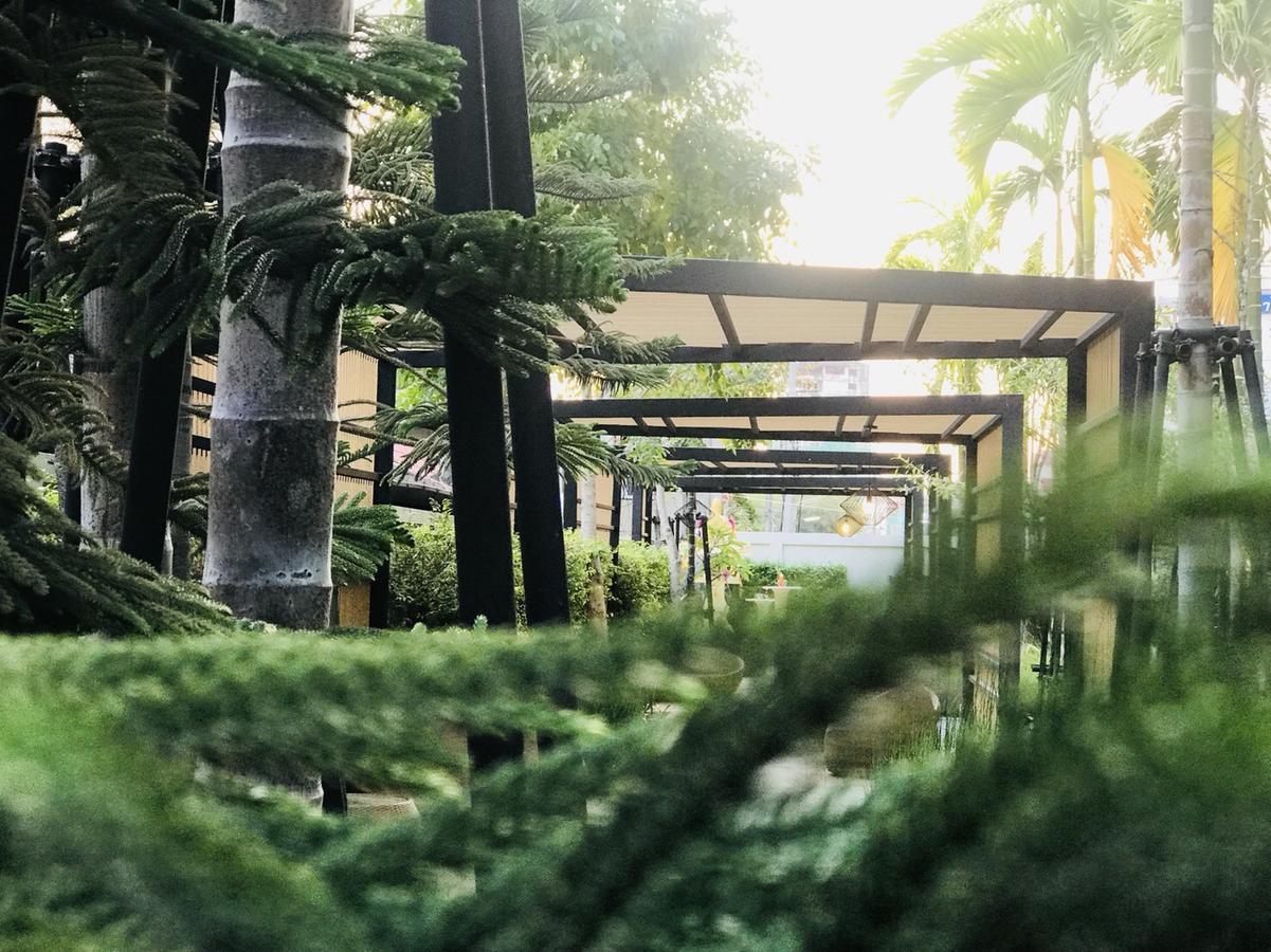 Astra Suites Central Chiang Mai Bagian luar foto