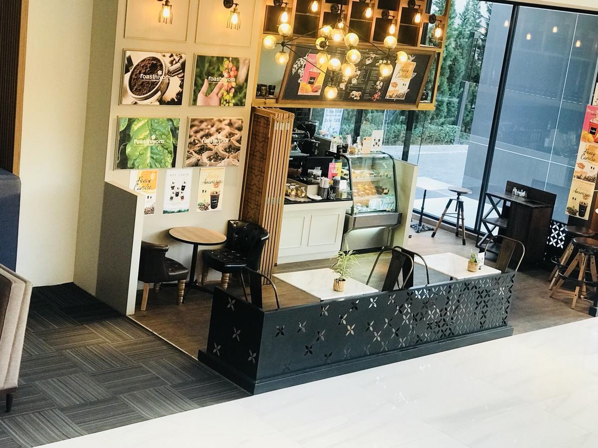 Astra Suites Central Chiang Mai Bagian luar foto