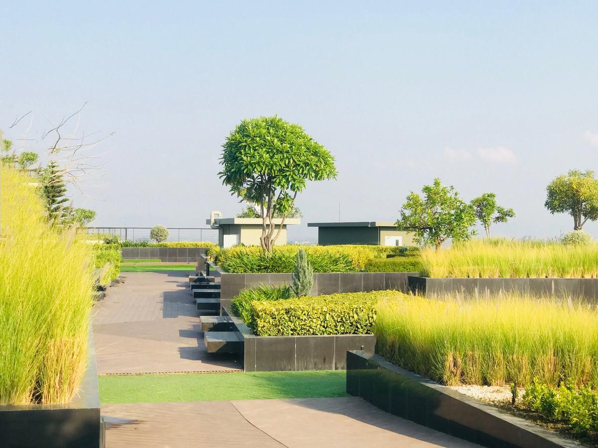 Astra Suites Central Chiang Mai Bagian luar foto