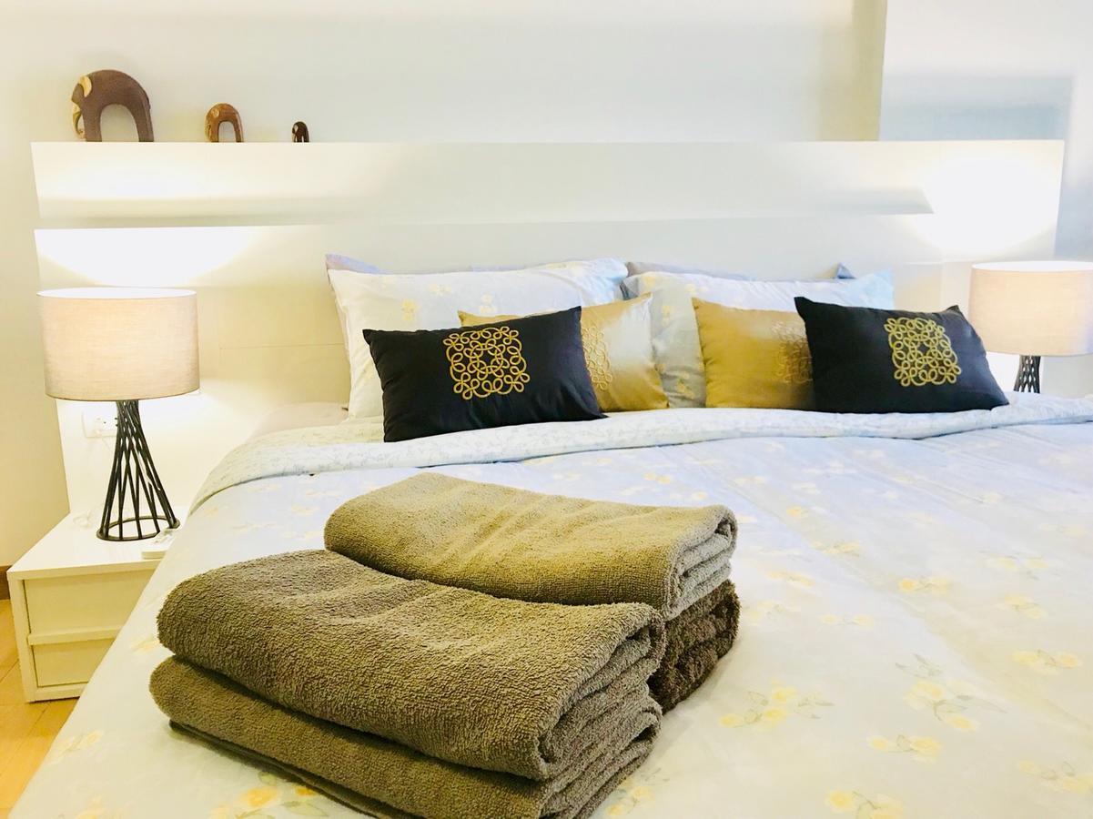 Astra Suites Central Chiang Mai Bagian luar foto