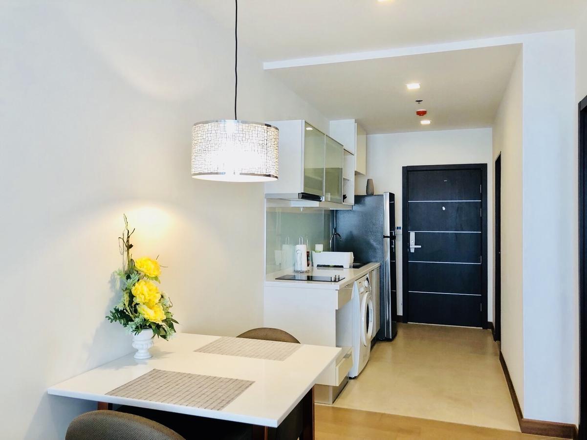 Astra Suites Central Chiang Mai Bagian luar foto